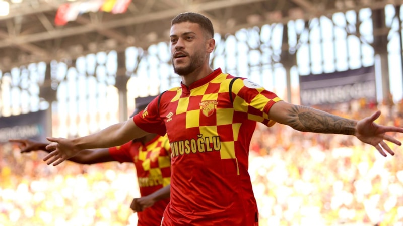 Romulo Cardoso, Avrupa'nın gözdesi oldu