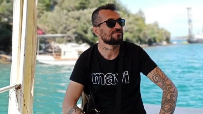 Muğla'da otomobile çarpan motosikletin sürücüsü öldü