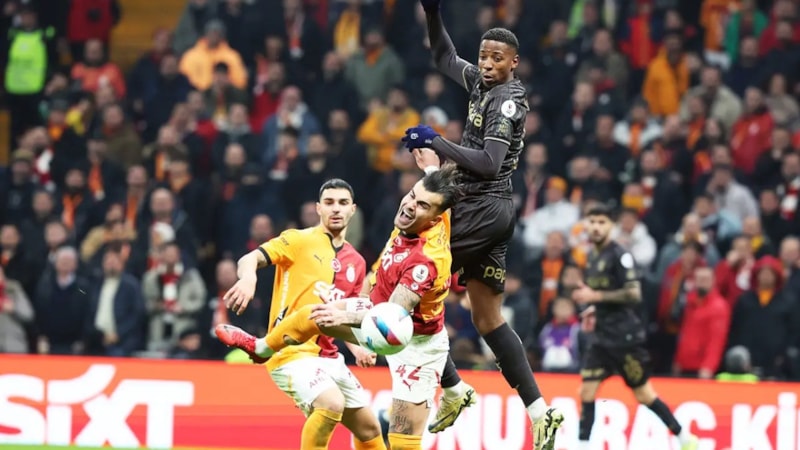 Galatasaray-Trabzonspor: 10 şifre