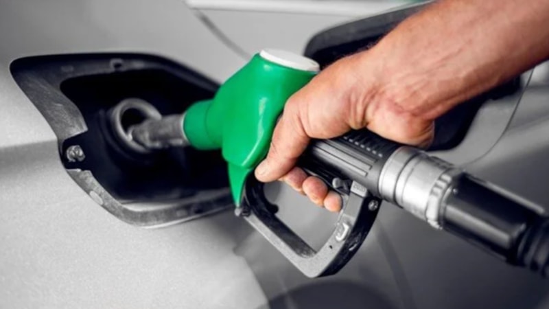 Benzine zam geldi, sıra motorinde