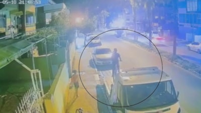 Hatay'da çekici üzerinde bisiklet sürmeye çalışan çocuk ölümden döndü