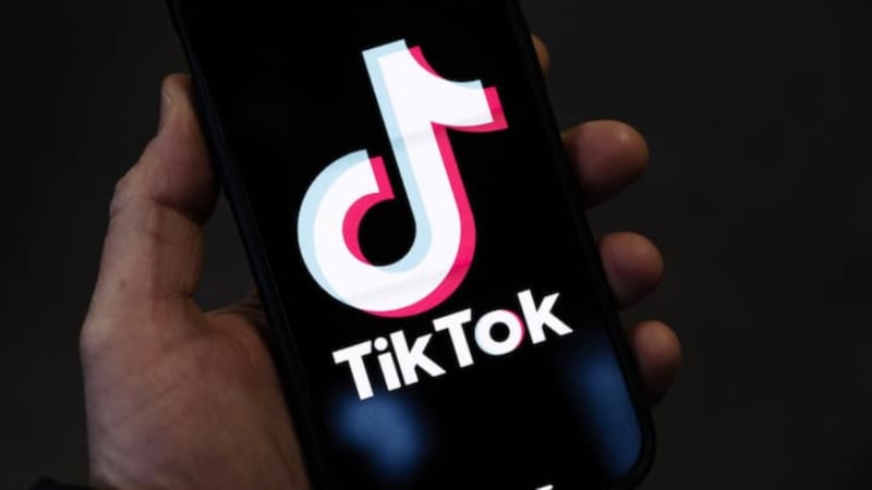 TikTok'un yeni yapay zeka aracı fotoğraflarınızı kısa videolara dönüştürüyor