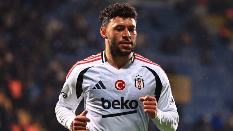 Beşiktaş'ta Alex Oxlade-Chamberlain'in bileti kesildi