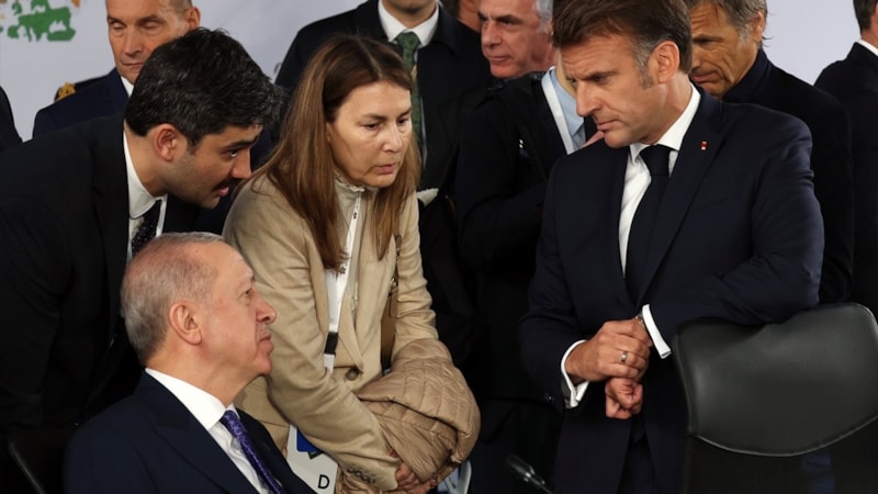 Cumhurbaşkanı Erdoğan'ın Arnavutluk'ta temasları sürüyor