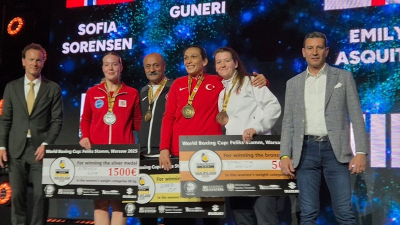 Milli boksörler, Polonya'da 9 madalya kazandı