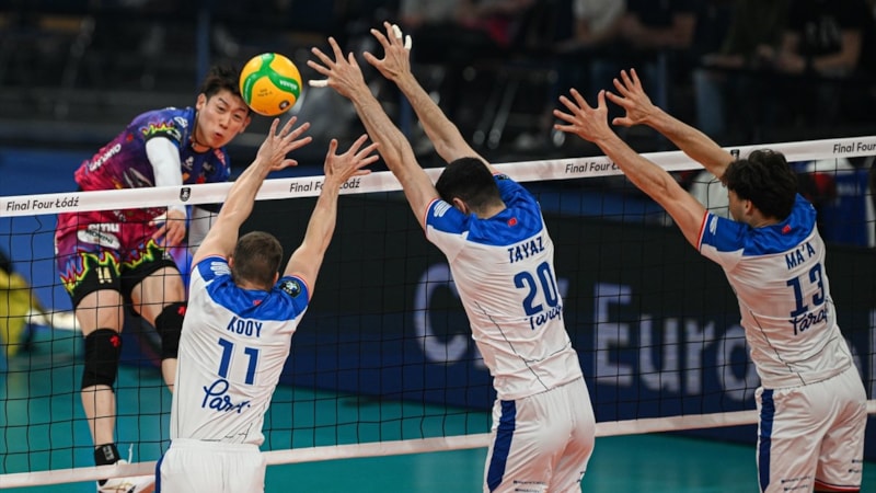 Halkbank yarı finalde kaybetti