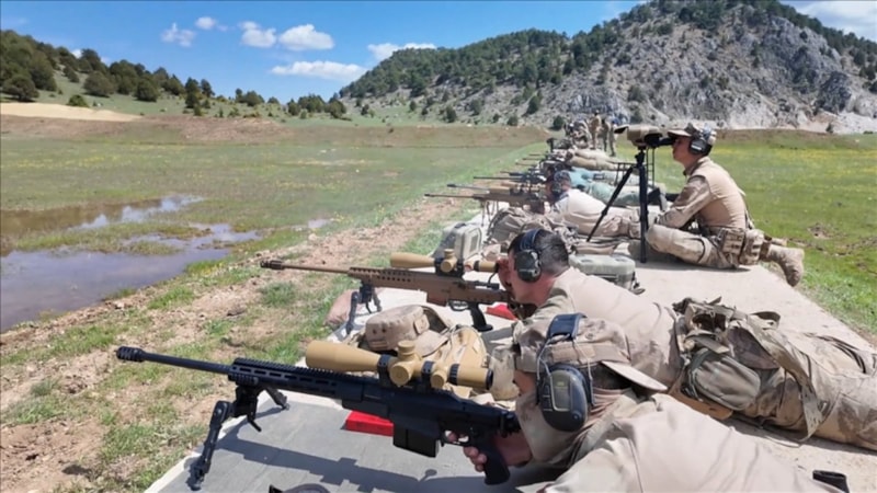 Dünyanın en iyi keskin nişancı timinin ilk üç sırası Türk askerlerinin