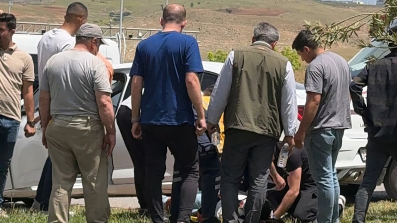 Siirt'te sürücüsünün kontrolünden çıkan otomobil savruldu: 1 yaralı