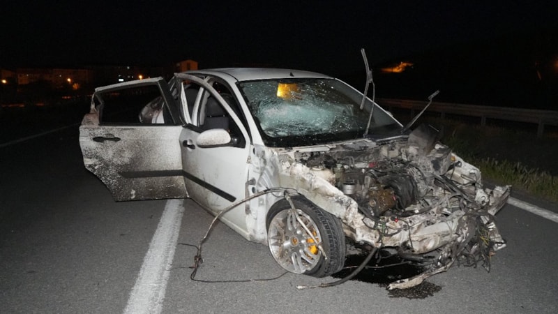 Kırıkkale'de bariyerlere çarpan araçtan fırladı, hayatını kaybetti