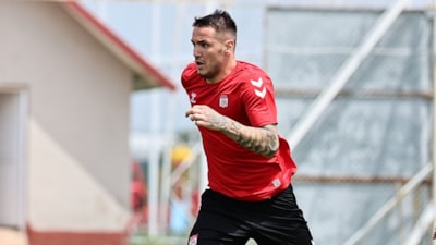 Rey Manaj'dan Rıza Çalımbay'a olay sözler