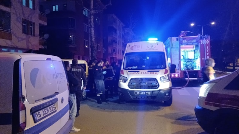 Çorum’da apartman dairesinde yangın paniği