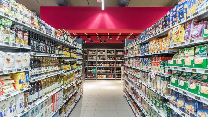 Dev market zincirinden boykot kararı: İsrail ürünleri raftan indiriliyor