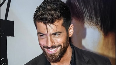 Oyuncu Can Yaman'dan leopar tarz! Takımına yorum yağdı