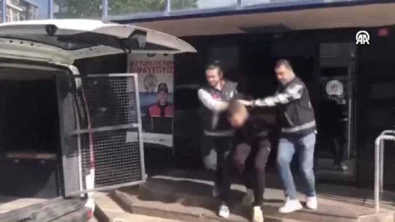 İstanbul'da Galatasaray taraftarını sşlahla yaralayan şüpheli yakalandı