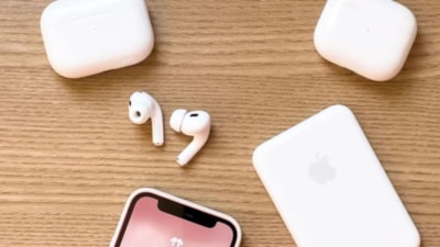 Apple, kamera donanımlı AirPods'u 2026'da piyasaya sürecek