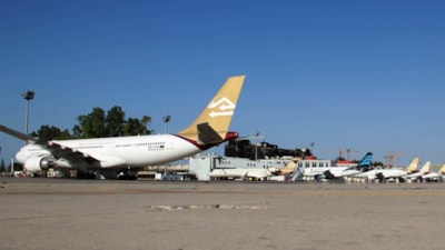 Libya'nın başkentindeki Trablus Uluslararası Havaalanı açıldı