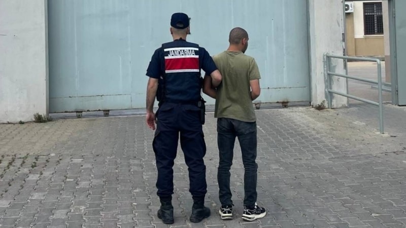 42 suçtan aranan zanlı Manisa'da yakalandı