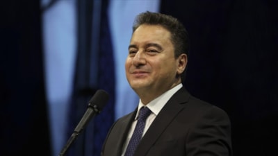 Ali Babacan: CHP’ye yapılan her şeye usulen karşıyız