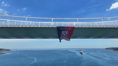 ABB FOMGET'in bayrağı İstanbul Boğazı’nda dalgalanıyor