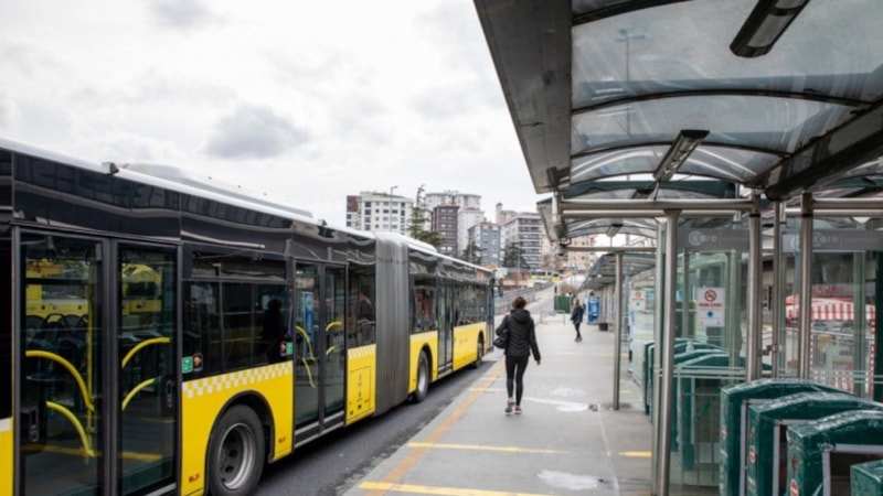 22 Mayıs (bugün) İstanbul’da metrobüs ve metro çalışıyor mu, kapalı mı?