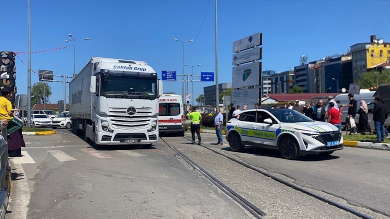 Zonguldak'ta kamyonun çarptığı yaşlı kadın, yaşamını yitirdi