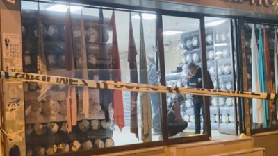 İstanbul'da maddi hasarlı kaza yapan 2 kişi birbirlerinin iş yerlerini kurşunladı