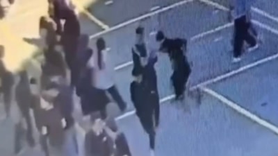 İstanbul Sultanbeyli'de okulda arkadaşını bıçaklayan lise öğrencisi tutuklandı