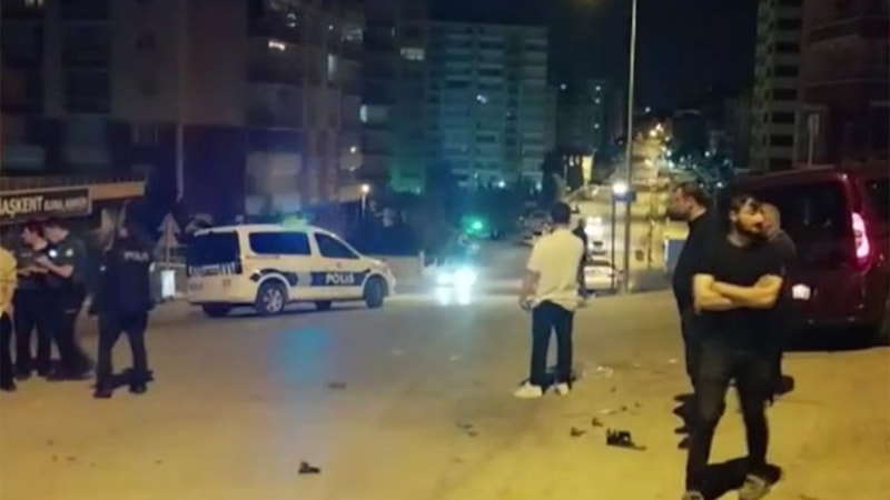 Ankara'da polis aracı kazaya karıştı: 2 yaralı
