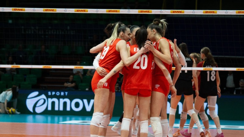 A Milli Kadın Voleybol Takımı, Almanya'yı yendi