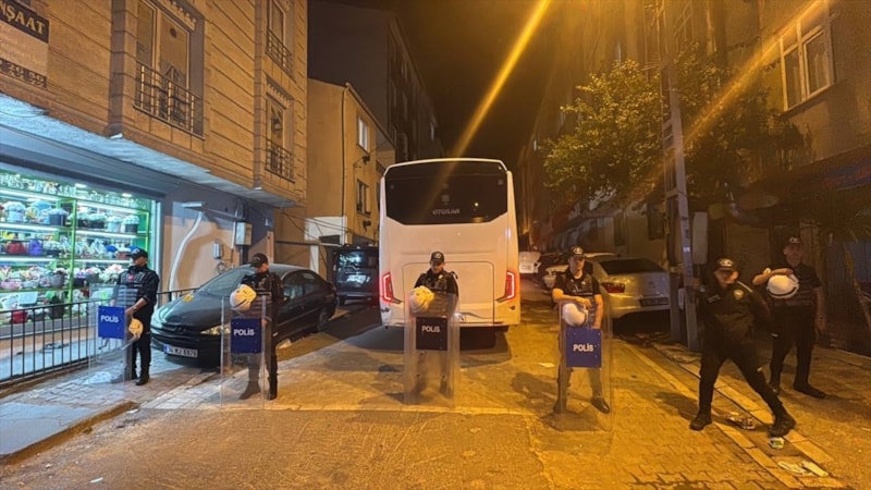 İstanbul'da köpek tartışması kavgaya dönüştü: 7 kişi yaralandı