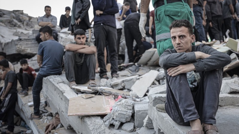 İsrail son bir haftada Gazze'de 10 hastane ve kliniği hedef aldı