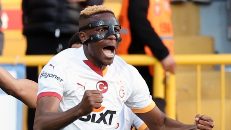 Galatasaray cephesinden Victor Osimhen açıklaması