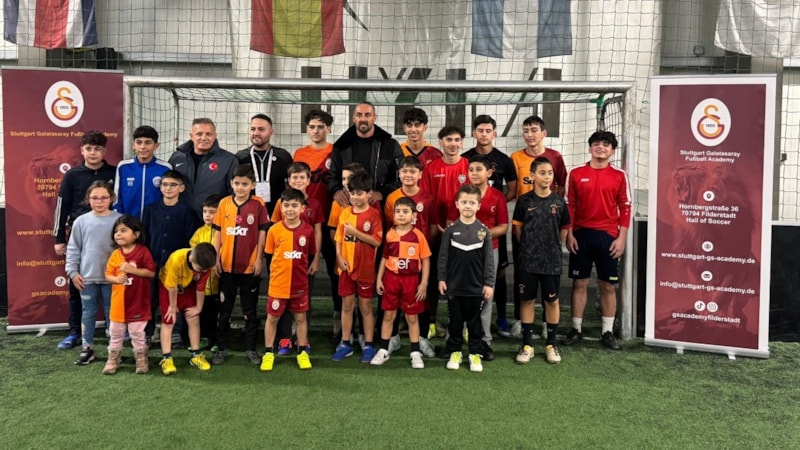 Galatasaray Futbol Okulu Berlin'de açıldı