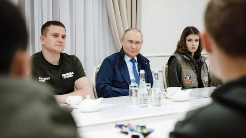 Ukrayna İHA'larından, Putin'in helikopterine saldırı