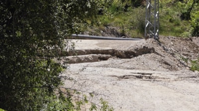 Erzurum'da toprak kayması meydana geldi