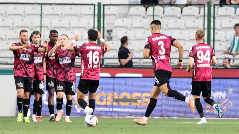 Alanyaspor, Konyaspor karşısında iki golle güldü