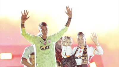 Fernando Muslera gözyaşlarına tutamadı