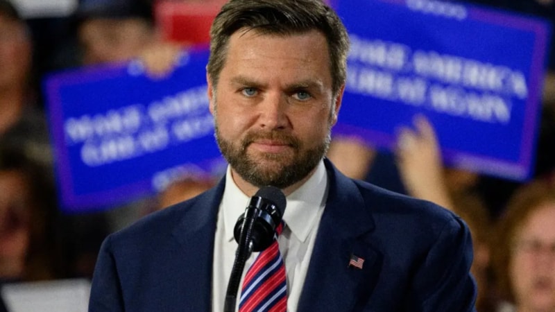 Trump'ın yardımıcısı JD Vance: Flört uygulamaları aile kurmayı engelliyor