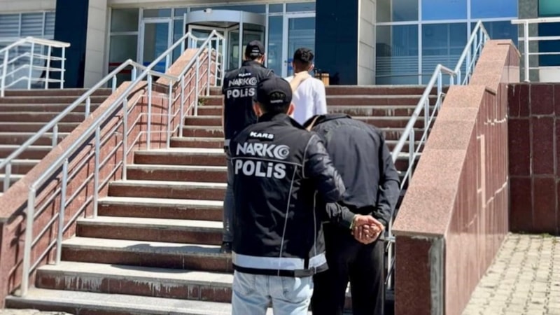 Kars'ta hapis cezası bulunan 3 kişi yakalandı