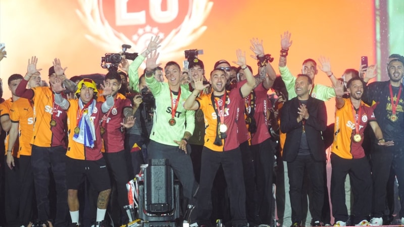 Galatasaray'ın kasası doldu taştı: 8 günde 300 milyon TL'lik gelir...