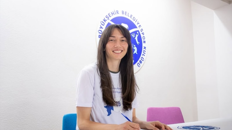 Aydın Büyükşehir Belediyespor, Fatma Şekerci'nin sözleşmesini yeniledi