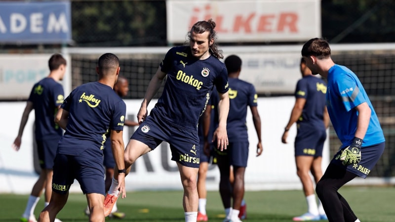 Fenerbahçe'de Konyaspor maçı hazırlıkları başladı
