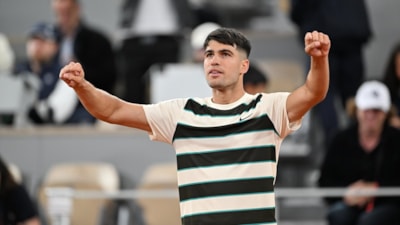 Fransa Açık'ta Carlos Alcaraz ve Iga Swiatek üçüncü tura çıktı