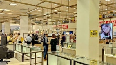 354 yıllık devir kapandı! Ünlü mağaza zincirinin şubeleri kepenk indiriyor