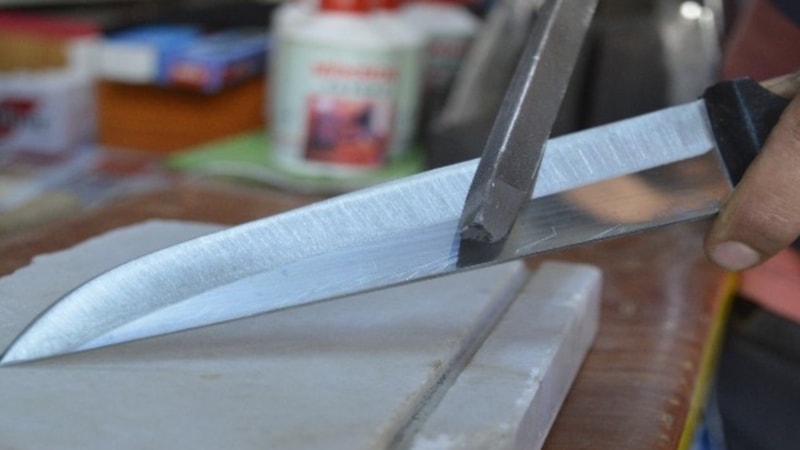 Körelen bıçaklara 