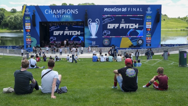 Münih'teki UEFA Şampiyonlar Ligi finali festivaline büyük ilgi