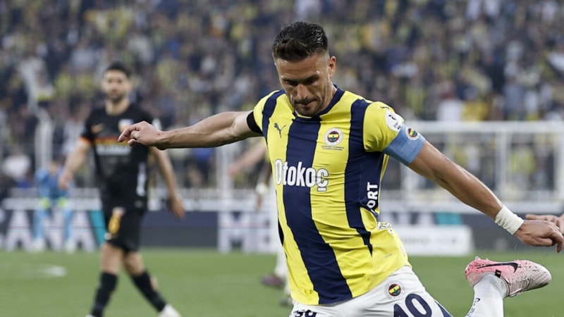 Fenerbahçe, Dusan Tadic'le yollarını ayırdı!