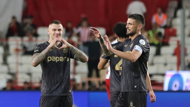 Trabzonspor, Antalyaspor deplasmanında kazandı