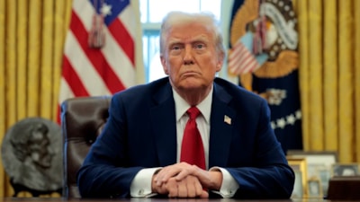 Donald Trump: Biden, fareleri trans yapmak için 8 milyon dolar harcadı