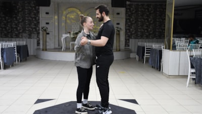 Yozgat'a Ukraynalı gelin: Zeynek oynamayı öğreniyor